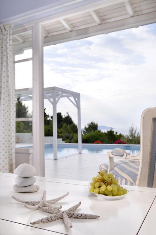 Anemolia Villas With Private Pools Near The Most Beautiful Beaches Of Alonissos Isomata Eksteriør bilde