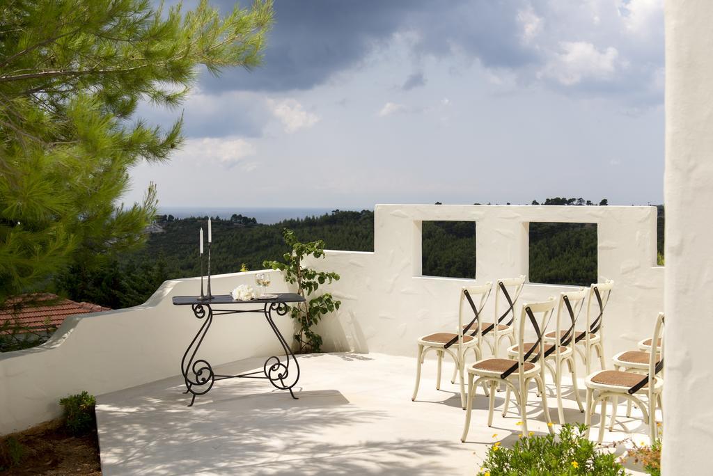 Anemolia Villas With Private Pools Near The Most Beautiful Beaches Of Alonissos Isomata Eksteriør bilde